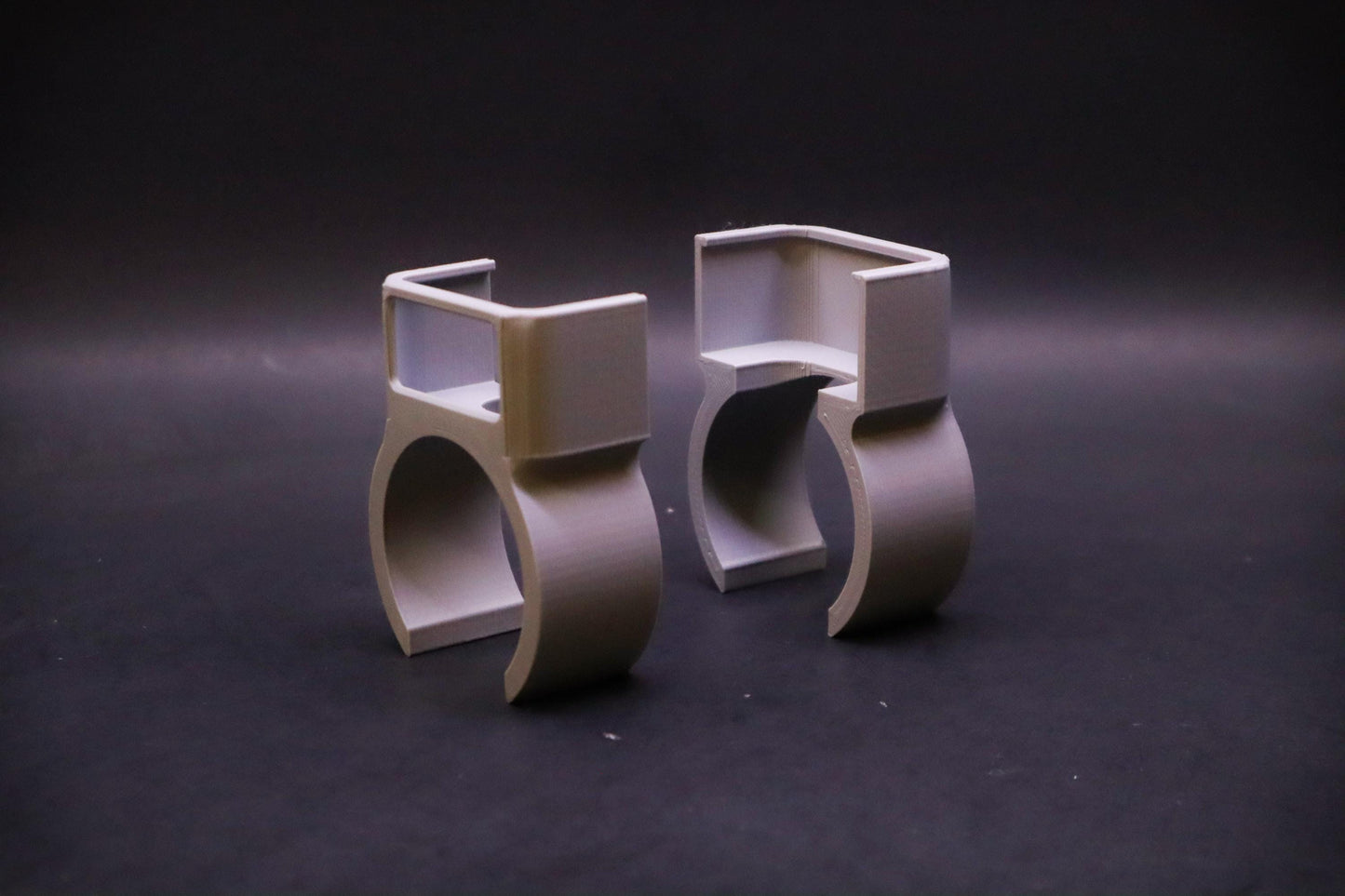 Sabrent USB Hub Mount for Tube Style Sim Racing Cockpit | 7, 10, & 16-Port | 1", 1.5", and 2" Diameter | SIM Accessories Mods | Flight Sim